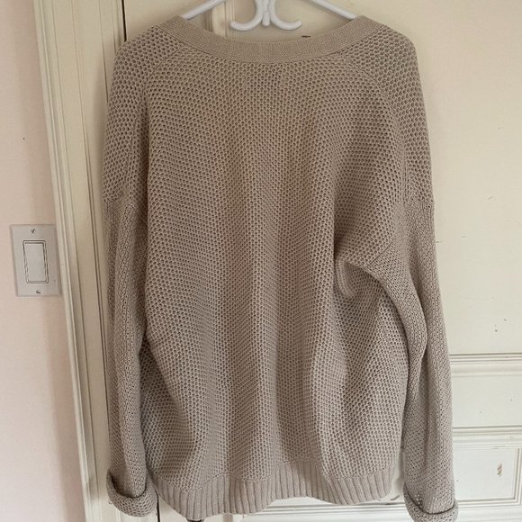 Hollister Slouchy Knit Cardigan - Picture 2 of 4